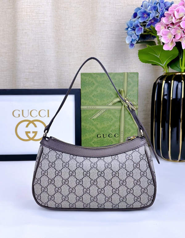 激安グッチバッグコピー内部構造